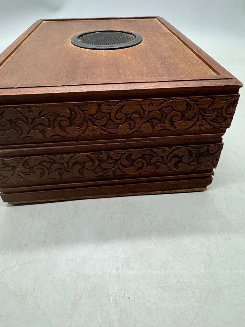 Hand-Carved Wooden Trinket Box With Intricate Floral Design & Hinged Lid READ